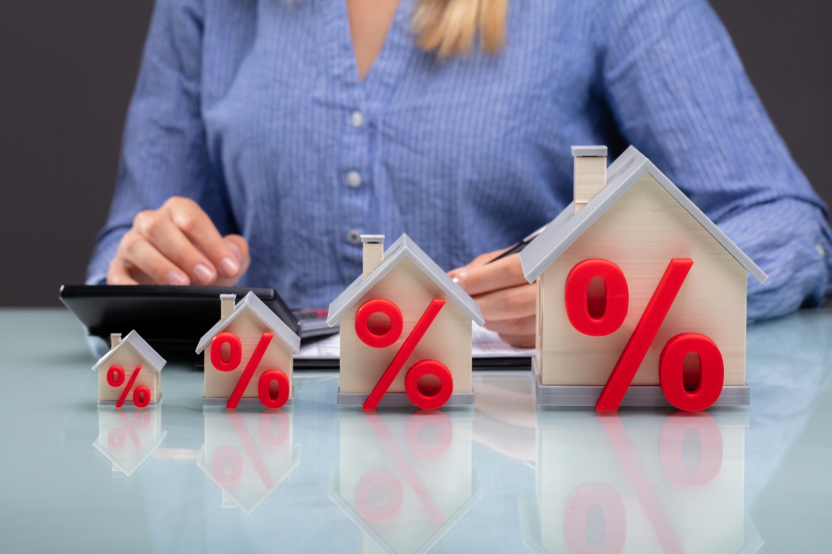 Hypotéky v roce 2023: Jak vypadají úrokové sazby a jak probíhá její vyřízení